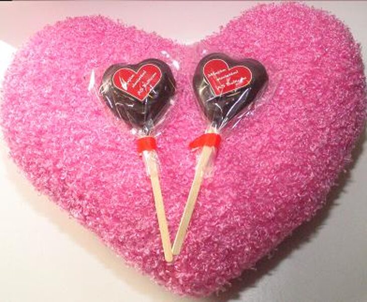 Chocolates - marzipan heart on a stick, 10g